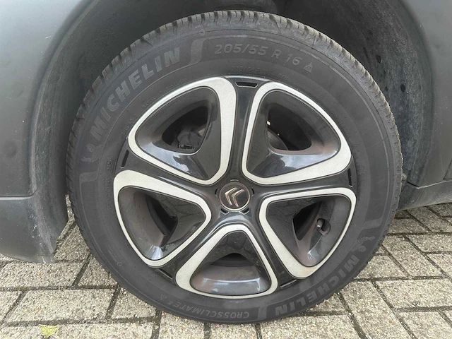 Citroen c4 cactus 1.2 puretech business* j-979-nh - afbeelding 13 van  17