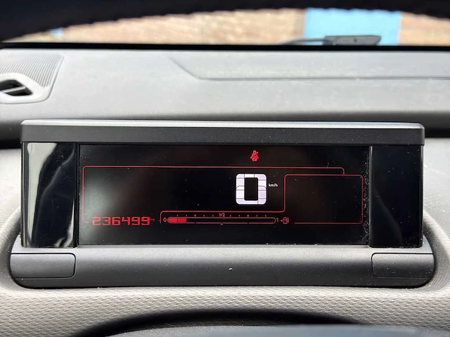Citroën c4 cactus 1.2 puretech business | n-310-rb - afbeelding 11 van  33