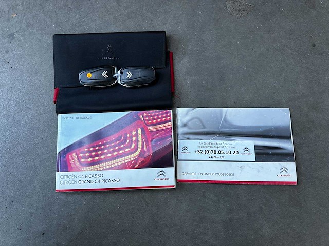 Citroen c4 picasso 1.6 thp exclusive 154pk 2014, zr-913-z - afbeelding 35 van  43