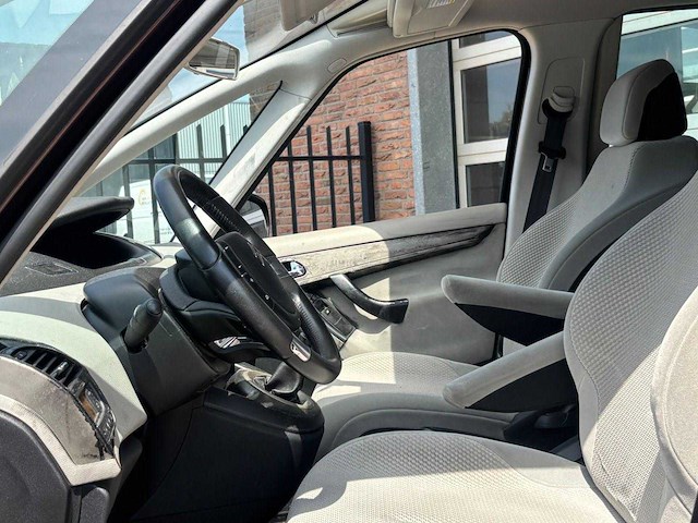 Citroen c4 picasso 1.8-16v ambiance 5p., 17-zr-br - afbeelding 5 van  8