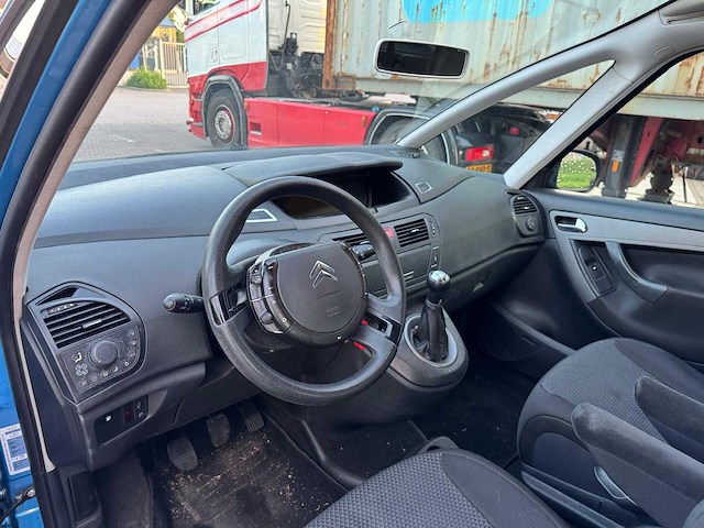 Citroen c4 picasso 1.8-16v prestige 5p. 78-xj-vz - afbeelding 10 van  17