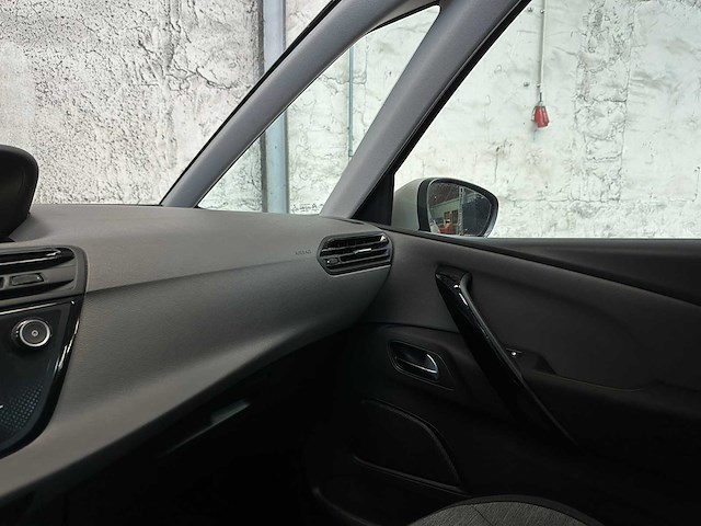 Citroen c4 spacetourer 1.2 puretech s&s feel 5d 131pk 2018 (7-persoons) - afbeelding 10 van  18