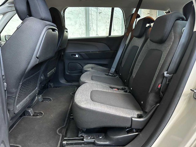 Citroen c4 spacetourer 1.2 puretech s&s feel 5d 131pk 2018 (7-persoons) - afbeelding 9 van  19