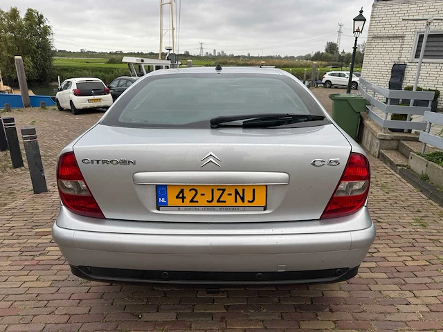 Citroen c5 2.0-16v exclusive automaat 42-jz-nj - afbeelding 12 van  20