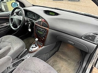 Citroen c5 2.0-16v exclusive automaat 42-jz-nj - afbeelding 19 van  20
