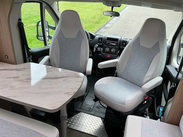 Citroen capron t 132 camper - afbeelding 20 van  34