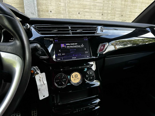 Citroën ds 3 1.2 puretech ultra prestige 110pk 2016 (automaat), z-012-ks - afbeelding 20 van  57