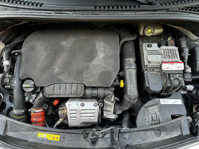 Citroën ds 3 1.2 puretech ultra prestige 110pk 2016 (automaat), z-012-ks - afbeelding 32 van  57