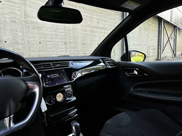 Citroën ds 3 1.2 puretech ultra prestige 110pk 2016 (automaat), z-012-ks - afbeelding 22 van  57