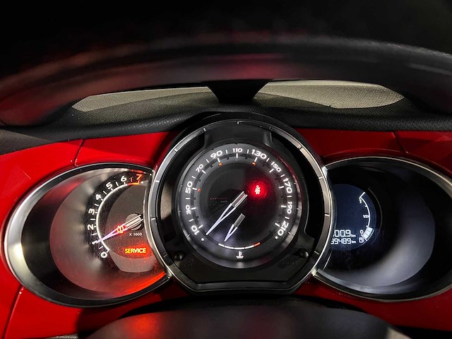Citroen ds3 1.2 puret so red, 9-zlr-71 - afbeelding 2 van  14