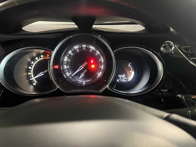 Citroen ds3 1.2 vti chic, 3-sbd-58 - afbeelding 2 van  14
