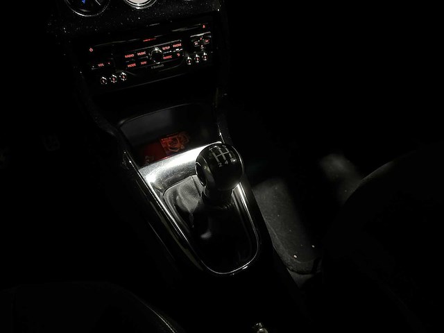 Citroen ds3 1.2 vti so chic 82pk 2014 (origineel-nl), 7-tnb-82 - afbeelding 15 van  36