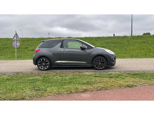 Citroën ds3 1.6 turbo sport chic | zl-004-p i - afbeelding 3 van  13