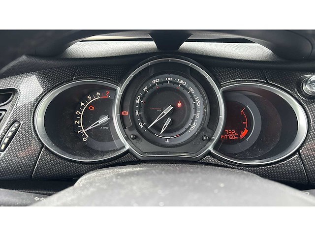 Citroën ds3 1.6 turbo sport chic | zl-004-p i - afbeelding 4 van  13