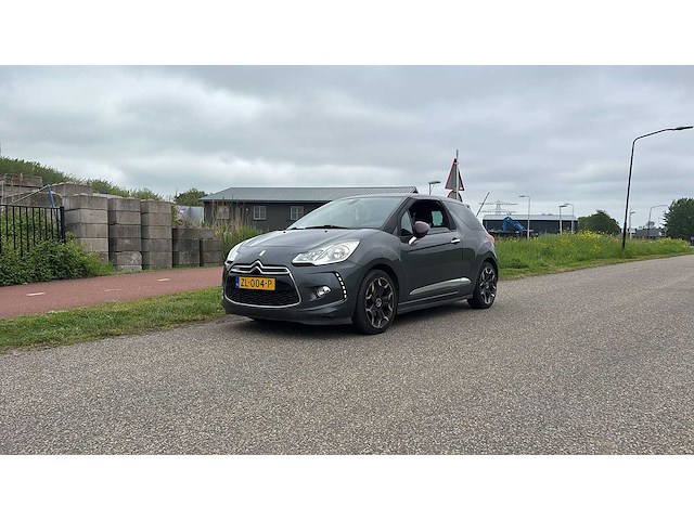 Citroën ds3 1.6 turbo sport chic | zl-004-p i - afbeelding 1 van  13