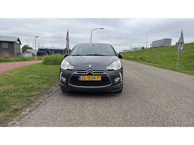 Citroën ds3 1.6 turbo sport chic | zl-004-p i - afbeelding 11 van  13