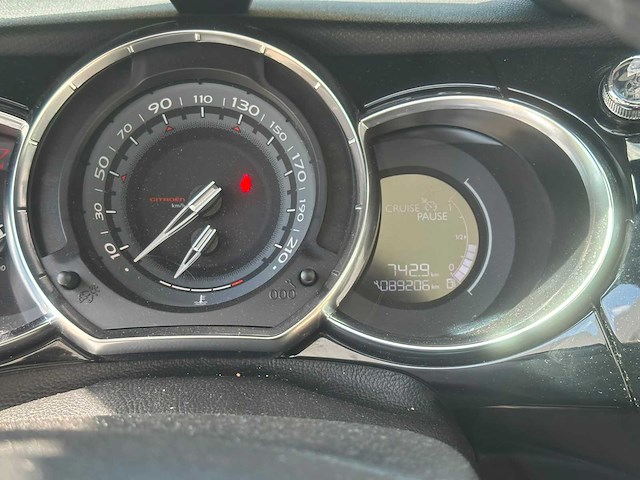 Citroen ds3 cabrio 1.2 puretech so chic* zb-600-h - afbeelding 4 van  16