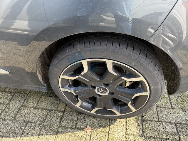 Citroen ds3 cabrio 1.2 vti so chic, 2014 - afbeelding 16 van  31