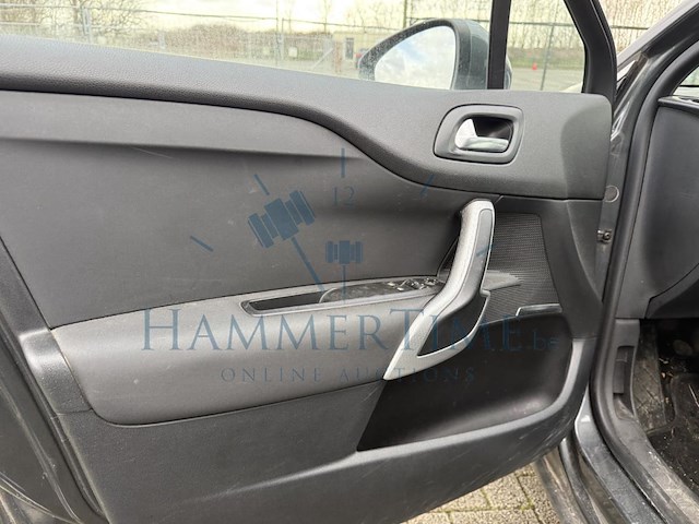 Citroen ds4 1.6 e-hdi chic,2013 - afbeelding 32 van  34