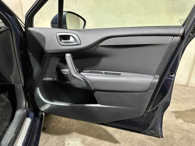 Citroen ds4 1.6 vti so chic 120pk 2011 (origineel-nl), 32-rsx-3 - afbeelding 26 van  37