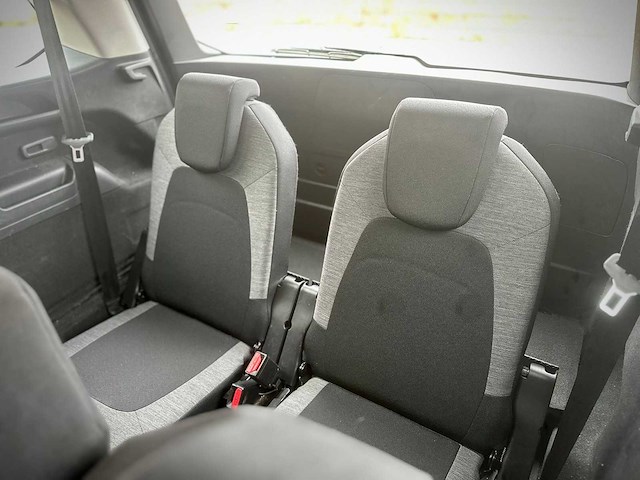 Citroen grand c4 picasso 1.2 puretech business; sr-145-g - afbeelding 8 van  17