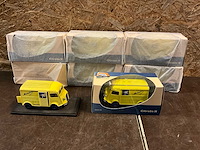 Citroën h michelin 1950-1960 modelauto 1:43 (8x) - afbeelding 1 van  3