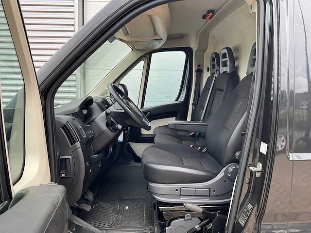 Citroen jumper 35 2.0 hdi l2h2 zw. bedrijfswagen - afbeelding 19 van  21