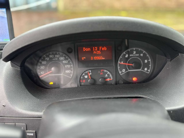 Citroen jumper 35 2.2 hdi l4 zwaar 150pk 2015, vhf-98-z - afbeelding 8 van  29