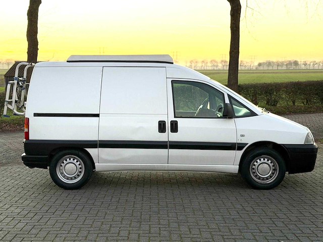 Citroen jumpy camper 2.0 16v tf-880-n - afbeelding 22 van  24