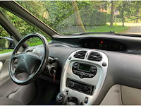 Citroen xsara picasso 1.6i-16v 2005 - afbeelding 7 van  11