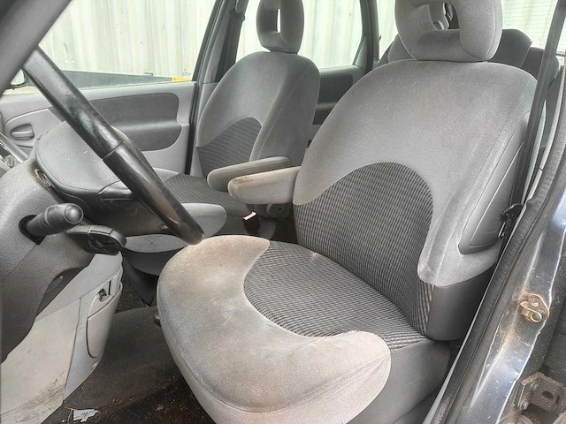 Citroen xsara picasso 1.6i-16v caractère, 27-td-br - afbeelding 8 van  11