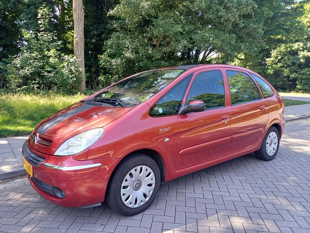 Citroen xsara picasso 1.6i-16v caractère , 67-tx-vt - afbeelding 1 van  19