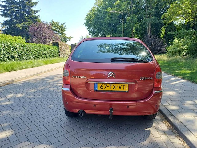 Citroen xsara picasso 1.6i-16v caractère , 67-tx-vt - afbeelding 1 van  11