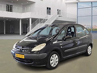Citroen xsara picasso 1.8i-16v différence , 68-lp-gf - afbeelding 1 van  17