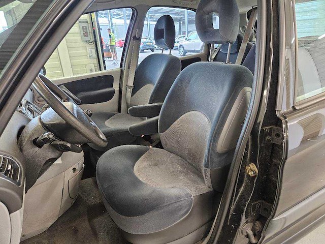 Citroen xsara picasso 1.8i-16v différence , 68-lp-gf - afbeelding 8 van  11