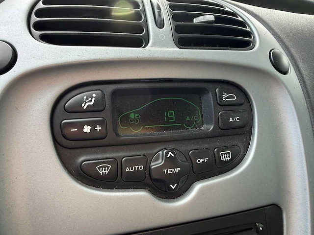 Citroen xsara picasso 2.0i-16v caractère , 65-sx-fp - afbeelding 1 van  4