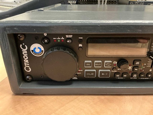 Citronic mpcd-5 afspeelapparatuur - afbeelding 2 van  4