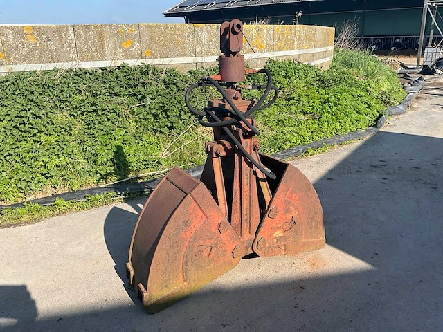 C.klein 30 175 grijperbak - afbeelding 5 van  11