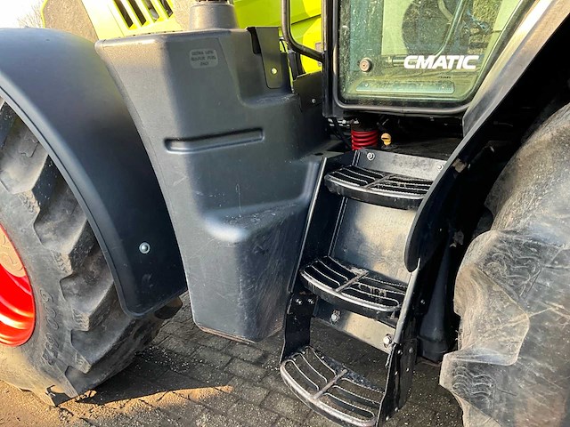 Claas - - 4-wheel drive tractor - 2016 - afbeelding 19 van  40