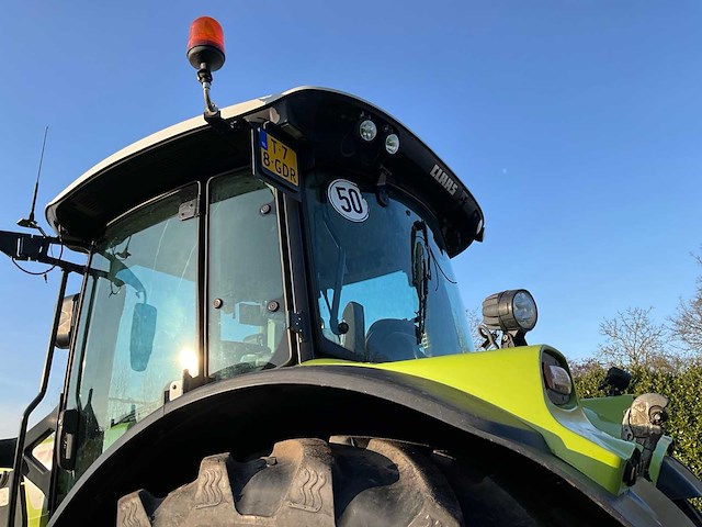 Claas - - 4-wheel drive tractor - 2016 - afbeelding 18 van  40