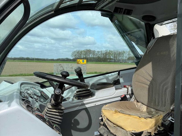 Claas - 2013 - 6030 - verreiker - afbeelding 4 van  15