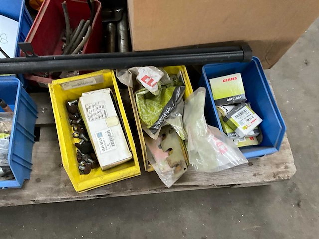 Claas 870 onderdelen - afbeelding 2 van  9