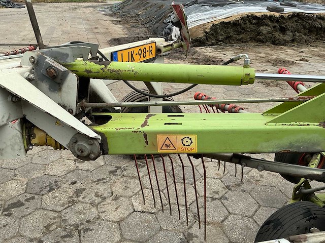 Claas liner 1550 dubbele hark/ zij afleg hark - afbeelding 8 van  20