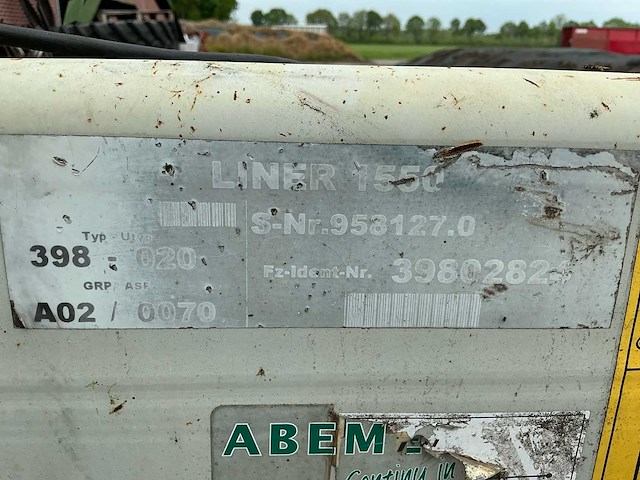 Claas liner 1550 dubbele hark/ zij afleg hark - afbeelding 7 van  16