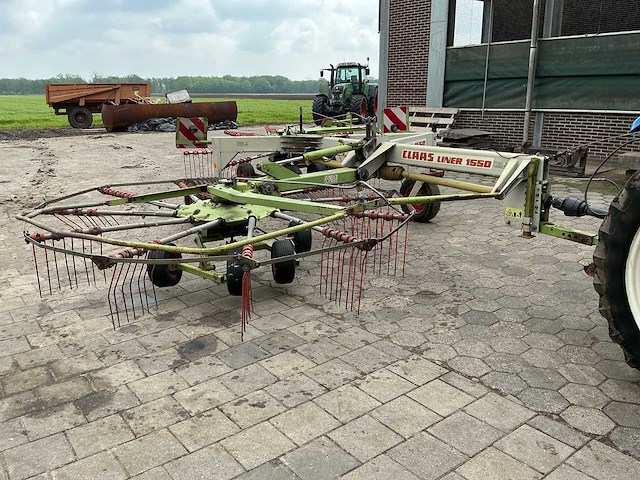 Claas liner 1550 dubbele hark/ zij afleg hark - afbeelding 1 van  16