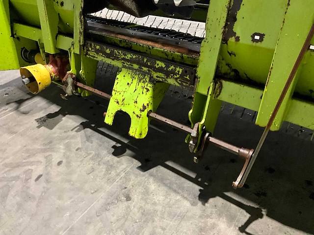 Claas pu 300 hd gras pick-up - afbeelding 20 van  25