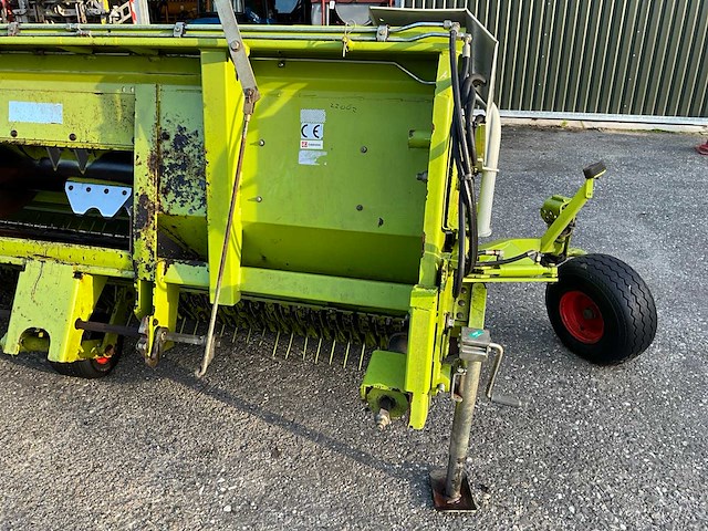 Claas pu 300 hd gras pickup - afbeelding 10 van  12
