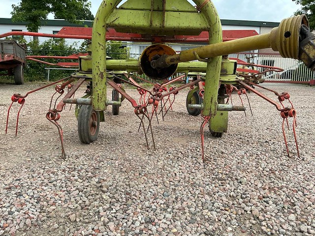 Claes - was 540 - volto 4-rotor cirkelschudder - afbeelding 13 van  13