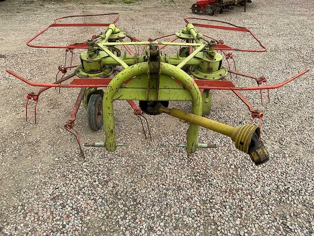 Claes - was 540 - volto 4-rotor cirkelschudder - afbeelding 3 van  13