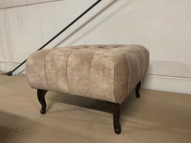 Claire poef - afbeelding 7 van  9